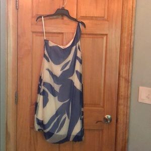 Diane vonFurstenberg 8 one shoulder dress